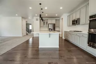 3950 Eaton Park St, Aurora, CO 80019 - Photo 12