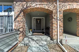 2760 W Greens Ct, Littleton, CO 80123 - Photo 2