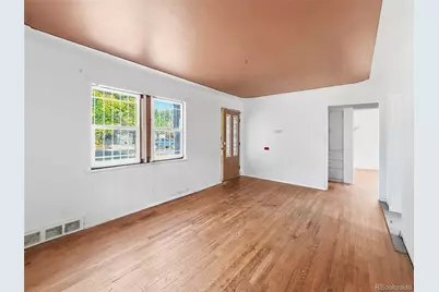 1608 Oakland Street, Aurora, CO 80010 - Photo 6