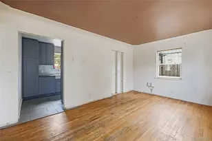 1608 Oakland St, Aurora, CO 80010 - Photo 4