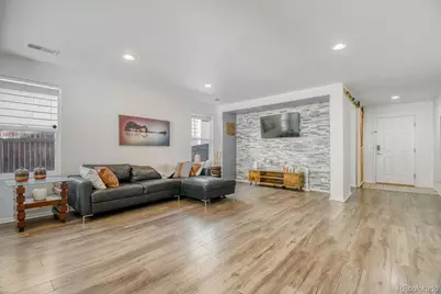 15686 Randolph Place, Denver, CO 80239 - Photo 4