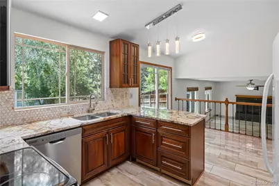 8725 Meadowlark Circle, Highlands Ranch, CO 80126 - Photo 12