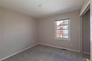 1437 Elmhurst Ln, Longmont, CO 80503 - Photo 12