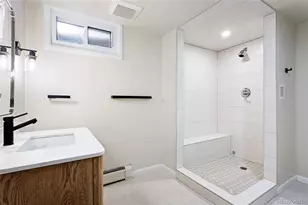 1025 S Cook St, Denver, CO 80209 - Photo 28