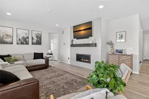 166 S Waterloo St, Aurora, CO 80018 - Photo 20