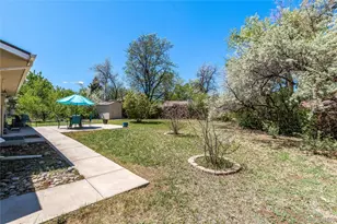 9609 W Eureka Pl, Lakewood, CO 80227 - Photo 28