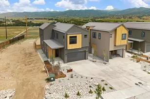 932 Crestone Ave, Salida, CO 81201 - Photo 2
