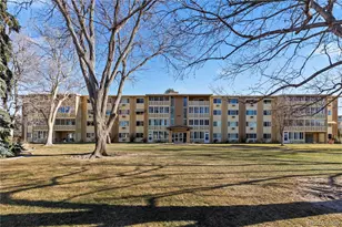 750 S Clinton St, Denver, CO 80247 - Photo 42