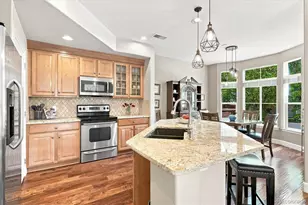 649 W Burgundy St, Highlands Ranch, CO 80129 - Photo 14