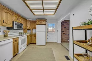 6961 E Arkansas Ave, Denver, CO 80224 - Photo 12