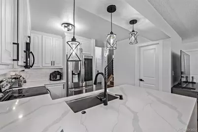 1146 Cherry Blossom Court, Highlands Ranch, CO 80126 - Photo 6