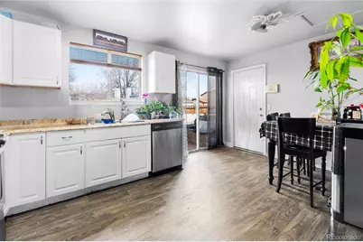 4609 Fontana Way, Denver, CO 80239 - Photo 8