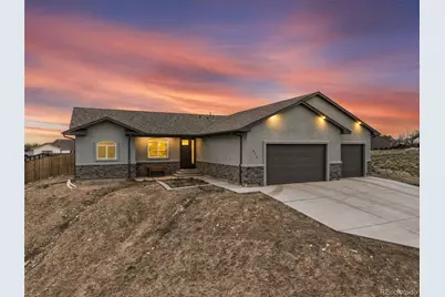 171 W Legend Drive, Pueblo, CO 81007 - Photo 2