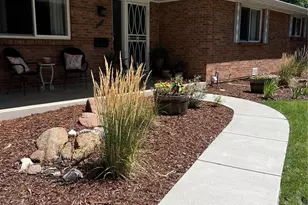 2156 S Balsam Ct, Lakewood, CO 80227 - Photo 1