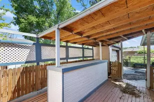 1020 W Arroyo, Pueblo, CO 81004 - Photo 28