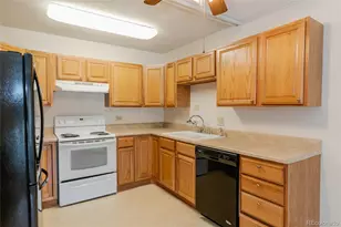 700 S Alton Way, Denver, CO 80247 - Photo 4
