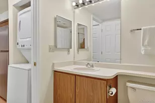 2575 S Syracuse Way, Denver, CO 80231 - Photo 14
