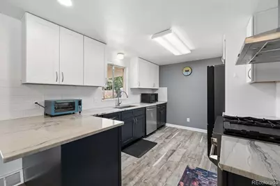 957 E 9th Avenue, Broomfield, CO 80020 - Photo 16