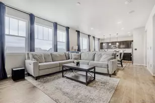 6980 S Uriah St, Aurora, CO 80016 - Photo 6