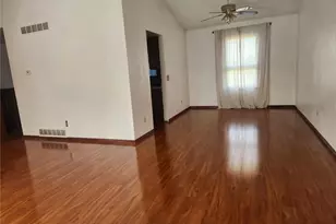 812 S Ouray St, Aurora, CO 80017 - Photo 6