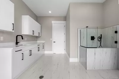 6776 S Flanders Court, Centennial, CO 80016 - Photo 10