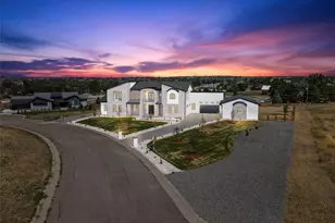 6776 S Flanders Ct, Centennial, CO 80016 - Photo 2