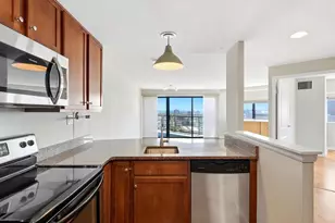 100 Park Ave, Denver, CO 80205 - Photo 14