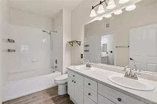 4054 S Crystal Cir, Aurora, CO 80014 - Photo 14
