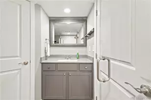 13279 Holly St, Thornton, CO 80241 - Photo 32