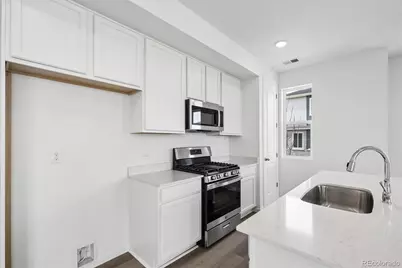 24161 E 30th Place, Aurora, CO 80019 - Photo 4