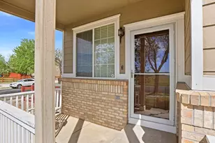 10059 Dillon Cir, Commerce City, CO 80022 - Photo 6