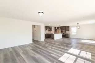 9394 Bahama Ct, Commerce City, CO 80022 - Photo 4