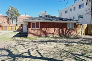 1646 Beeler St, Aurora, CO 80010 - Photo 4