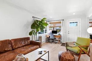 3233 Jasmine St, Denver, CO 80207 - Photo 4