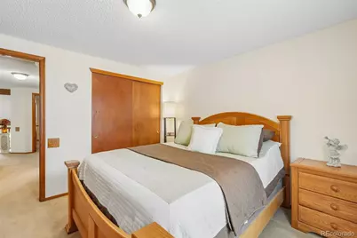 967 S Evanston Circle, Aurora, CO 80012 - Photo 20