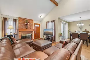 967 S Evanston Cir, Aurora, CO 80012 - Photo 6