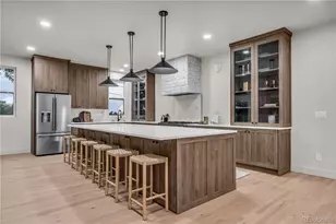 3091 S Holly Pl, Denver, CO 80222 - Photo 8