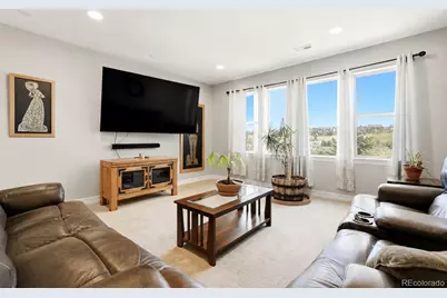 8641 S De Gaulle Court, Aurora, CO 80016 - Photo 36
