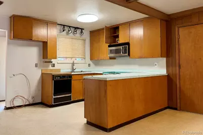 1114 S Oakland Street, Aurora, CO 80012 - Photo 4