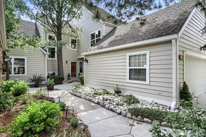 10000 E Yale Avenue #7, Denver, CO 80231 - Photo 2