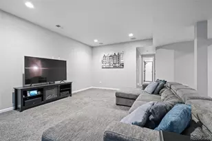 5967 S Langdale Ct, Aurora, CO 80016 - Photo 38