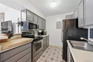10150 E Virginia Ave, Denver, CO 80247 - Photo 8