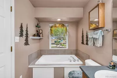 886 S Camino De Bravo, Pueblo, CO 81007 - Photo 16