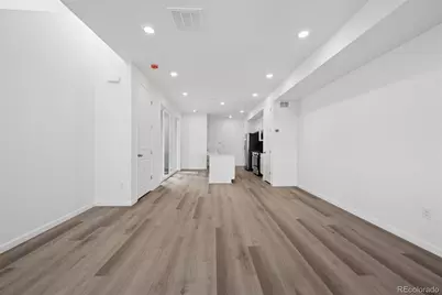 6629 N Netherland Street, Aurora, CO 80019 - Photo 2