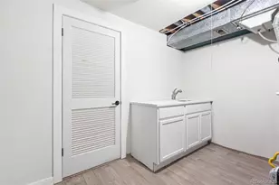 1221 Eagle St, Aurora, CO 80011 - Photo 20