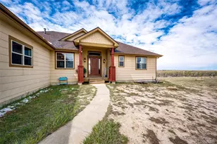 14325 Watson Cir, Bennett, CO 80102 - Photo 4