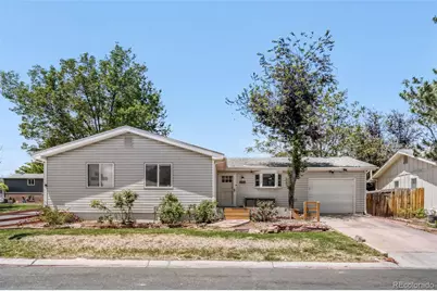 445 Hickory Place, Broomfield, CO 80020 - Photo 2