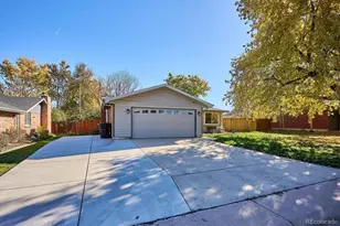 3404 S Clinton Ct, Denver, CO 80231 - Photo 24