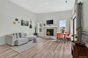 4292 S Salida Way, Aurora, CO 80013 - Photo 2