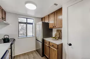 3023 S Ursula Cir, Aurora, CO 80014 - Photo 8